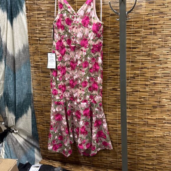 Xscape Womens Embroidered Floral MIDI Dress Size 14 - Picture 3 of 3